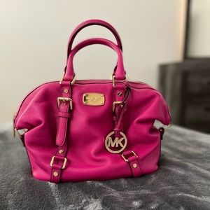Pebbled Leather Satchel Michael kors bag